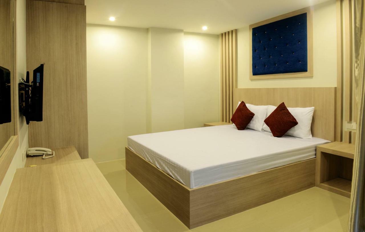 DB Plus 3 Bangkok Extérieur photo