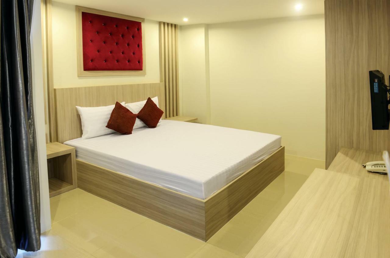 DB Plus 3 Bangkok Extérieur photo